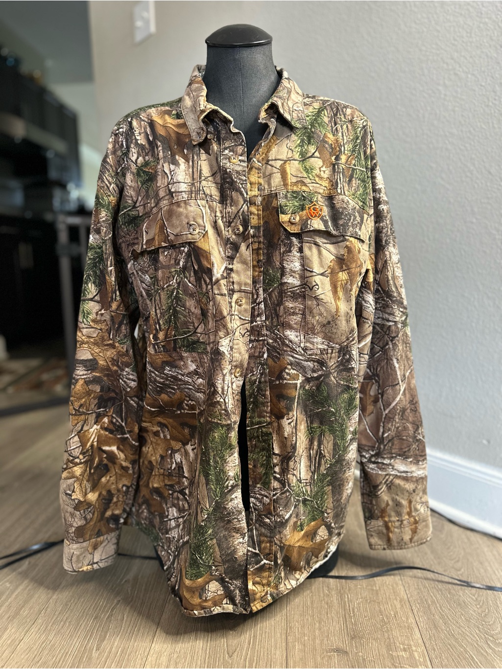 Bass Pro Shops Men's Realtree Camo Field Shirt - Brown/Green